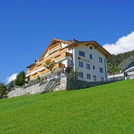 Apartamento Ladis-1 By Interhome