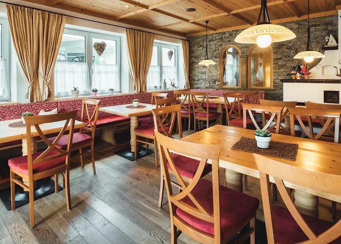 Apartamento Ladis-1 By Interhome